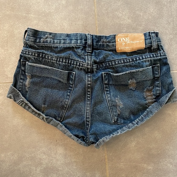 One teaspoon bandits - Picture 2 of 2